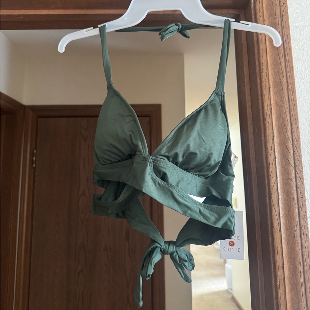 Shade & Shore Green Bikini Swim Top